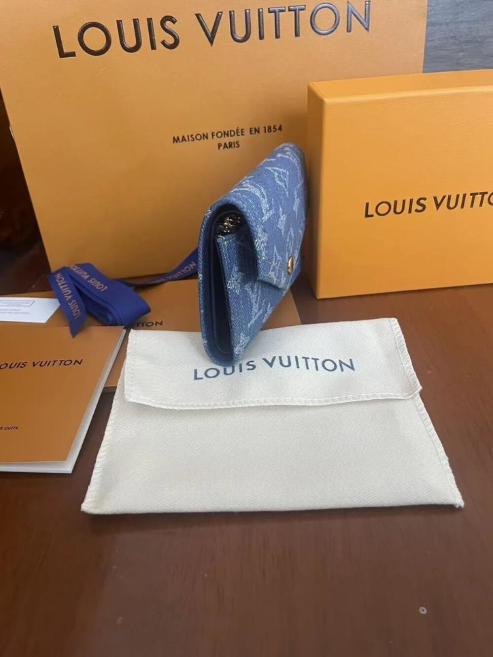 Louis Vuitton Blue Monogram Denim Envelope Snap Card Holder Wallet - Picture 5 of 6